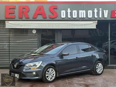 //ERAS'tan//2025 MEGANE IV 1.3 TCe EDC HATASIZ BOYASIZ 38.000KM