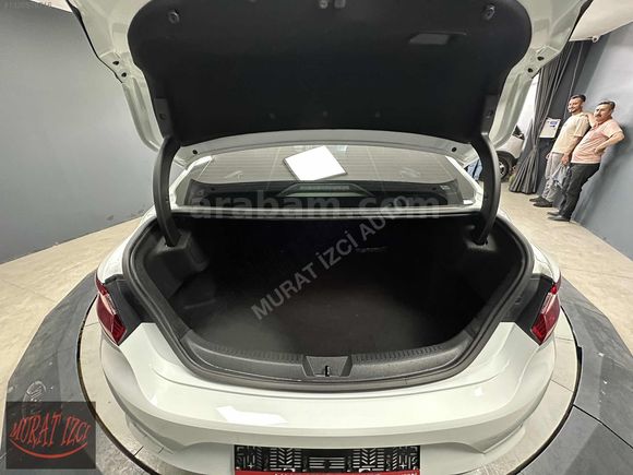 MURAT İZCİ AUTO 2025 MEGANE 1.3 TCE TOUCH BOYA YOK
