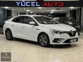 KAZASIZ DEĞİŞENSİZ 2023 MODEL RENAULT MEGANE TCE TOUCH 80 BİN KM