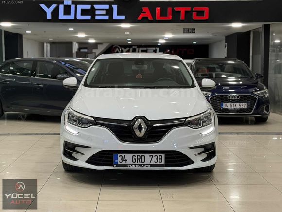 KAZASIZ DEĞİŞENSİZ 2023 MODEL RENAULT MEGANE TCE TOUCH 80 BİN KM