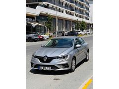 2025 MEGAN 1.3TCE TOUCH EDC HATASIZ 19000 KM SIFIR AYARINDA