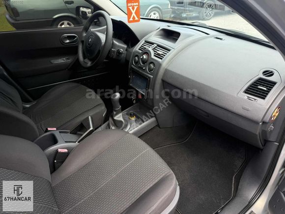 2004 MODEL RENAULT MEGANE 16V DÜŞÜK KM ORJINAL BAKIMLI TEMİZ
