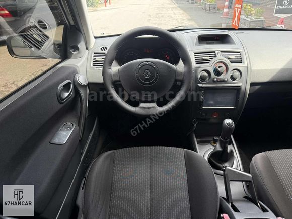 2004 MODEL RENAULT MEGANE 16V DÜŞÜK KM ORJINAL BAKIMLI TEMİZ