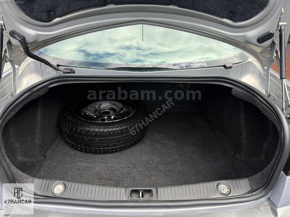 2004 MODEL RENAULT MEGANE 16V DÜŞÜK KM ORJINAL BAKIMLI TEMİZ