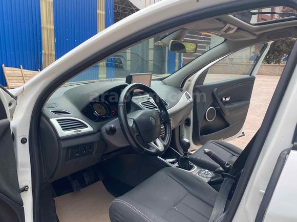 Sahibinden Renault Megane 1.4 T Impressor 2010 Model 