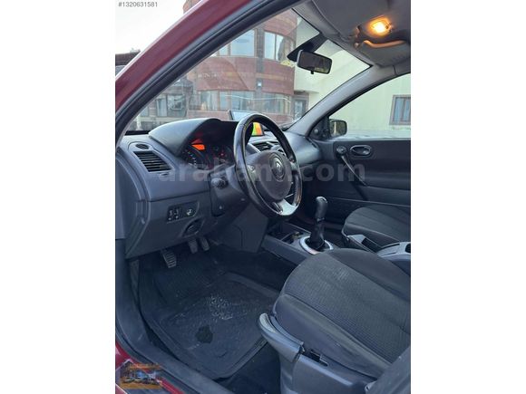 MEGANE 2 HATASIZ BENZİN/LPG 285KM KAYITSIZ ÇOK TEMİZ