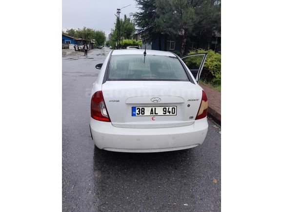 Sahibinden Hyundai Accent Era 1.5 CRDi Team 2010 Model