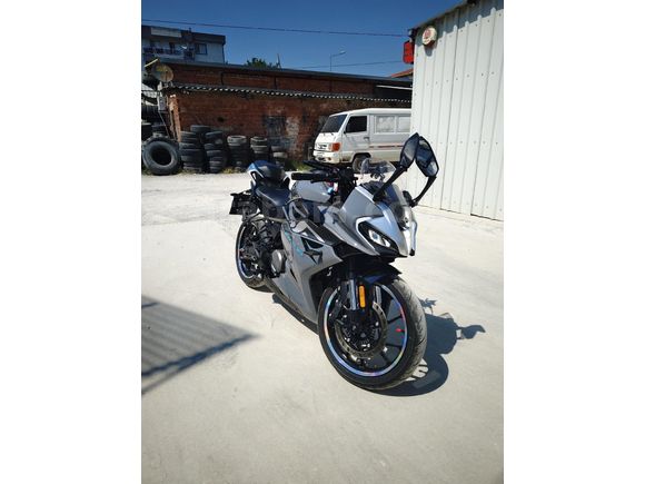 TEMİZ SIFIR AYARINDA CFmoto 250SR