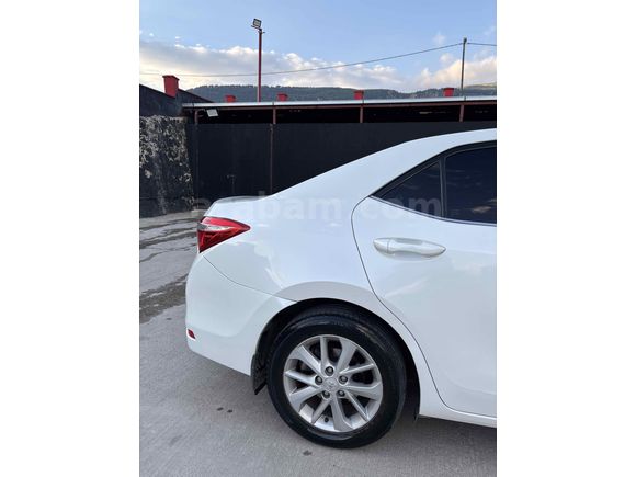 Sahibinden Toyota Corolla 1.6 Advance 2013 Model 