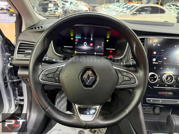 POLAT'TAN 2025 MODEL RENAULT MEGANE İCON FULL+FUL CAM TAVAN