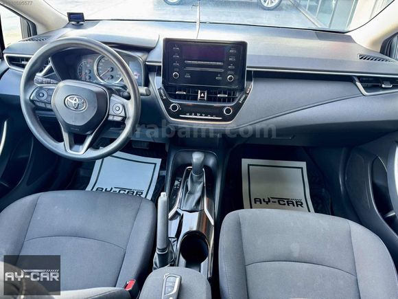 AY-CAR MÜKEMMEL KONDİSYONDA OTOMATİK COROLLA