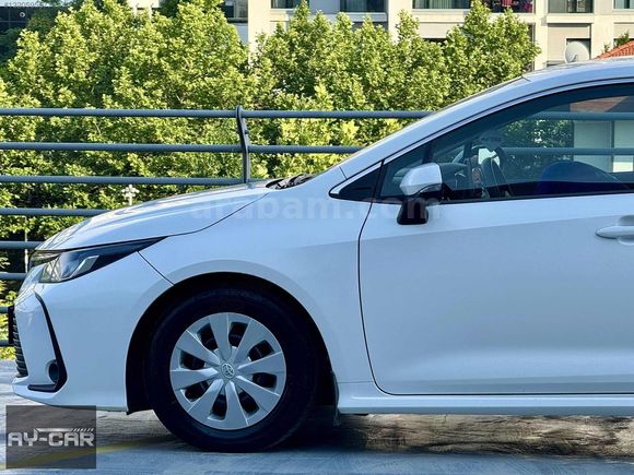 AY-CAR MÜKEMMEL KONDİSYONDA OTOMATİK COROLLA