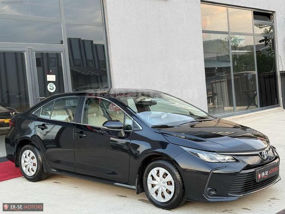 COROLLA 1.6 VİSİON MULTİDRİVE S DÜŞÜK KM Lİ SERVİS BAKIMLI