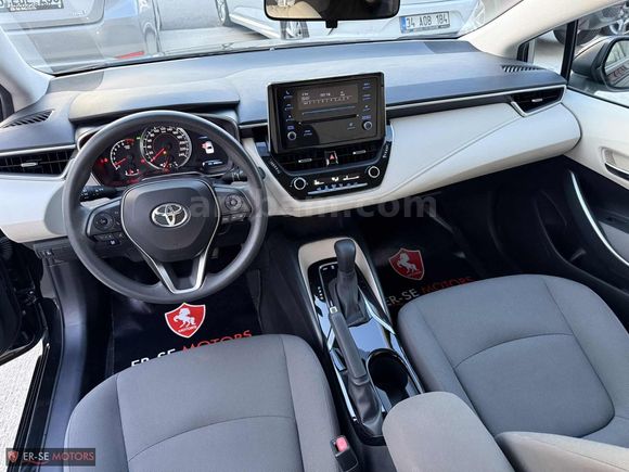 COROLLA 1.6 VİSİON MULTİDRİVE S DÜŞÜK KM Lİ SERVİS BAKIMLI