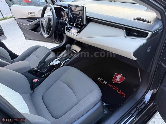 COROLLA 1.6 VİSİON MULTİDRİVE S DÜŞÜK KM Lİ SERVİS BAKIMLI