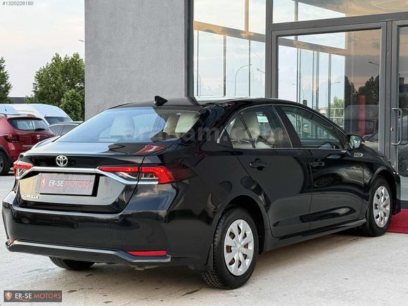 COROLLA 1.6 VİSİON MULTİDRİVE S DÜŞÜK KM Lİ SERVİS BAKIMLI