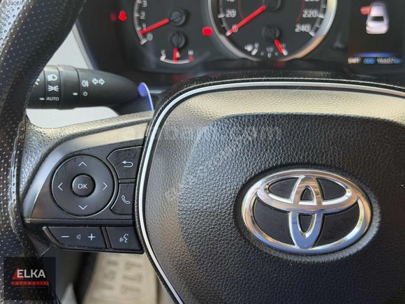 **ELKA OTOMOTİV**2019 1.6 COROLLA VISION EKRAN+G.GÖRÜŞ+ÇELİKJANT