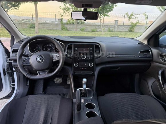 FIRSAT ARACI/MEGANE4/HATASIZ/OTOMATİK