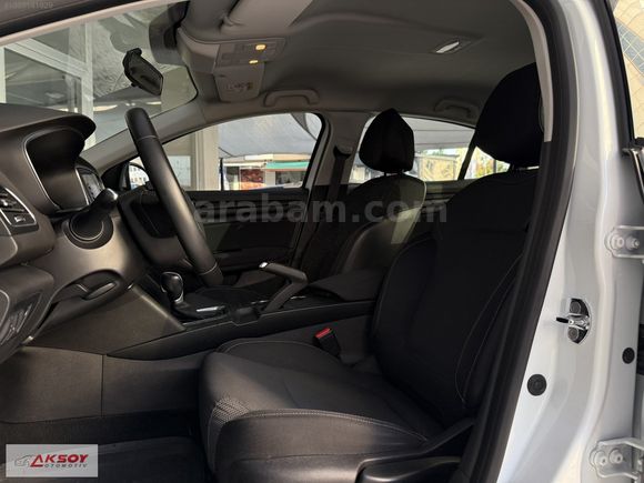 Aksoy'dan 2021 Dizel Megane / Karta sıfır faiz ile taksit