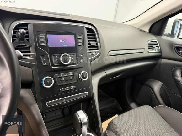 DEĞİŞENSİZ DİZEL OTOMATİK MEGANE