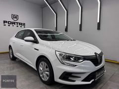 DEĞİŞENSİZ DİZEL OTOMATİK MEGANE