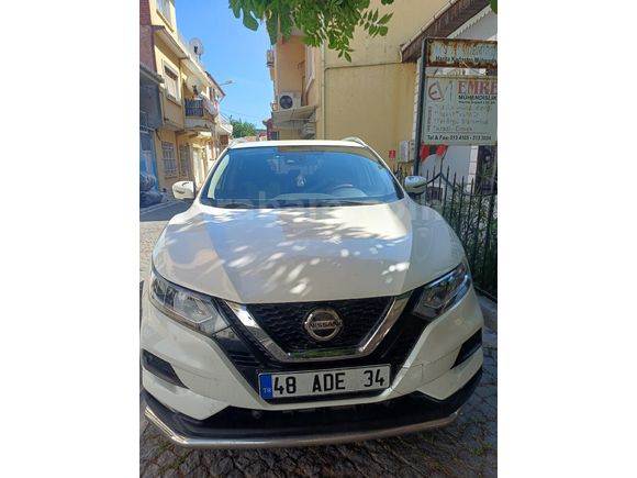 Sahibinden Nissan Qashqai 1.3 DIG-T Tekna 2020 Model Muğla