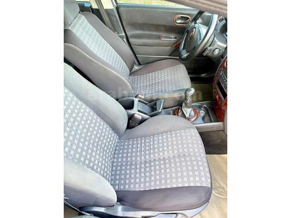 BEREKET'TEN 2009 MODEL 1.6 16 VALF 165*** KM HATASIZ MEGANE 2
