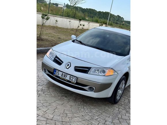 BEREKET'TEN 2009 MODEL 1.6 16 VALF 165*** KM HATASIZ MEGANE 2