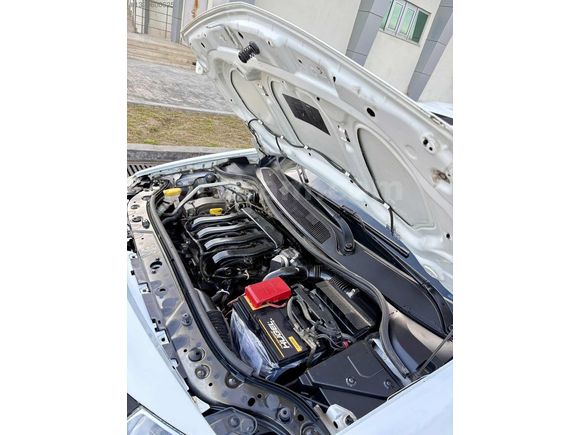 BEREKET'TEN 2009 MODEL 1.6 16 VALF 165*** KM HATASIZ MEGANE 2