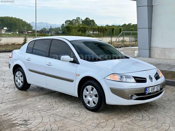 BEREKET'TEN 2009 MODEL 1.6 16 VALF 165*** KM HATASIZ MEGANE 2