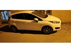 Sahibinden Ford Fiesta 1.5 TDCi Trend 2013 Model  325.000 km Beyaz