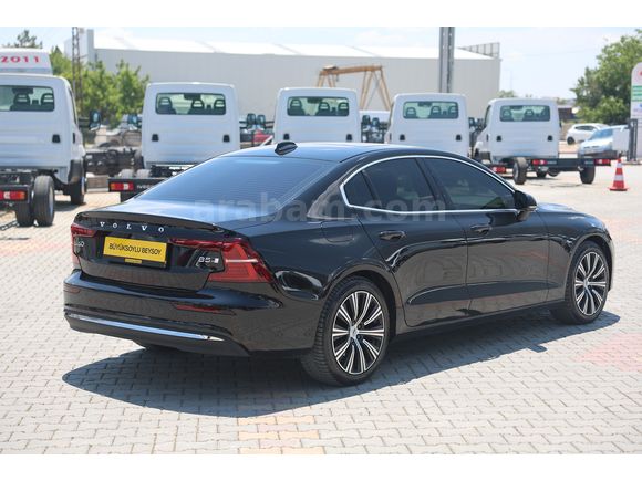 BÜYÜKSOYLU BEYSOY'DAN 2023 S60 2.0 B5 PLUS BRIGHT 250 Hp POLESTAR
