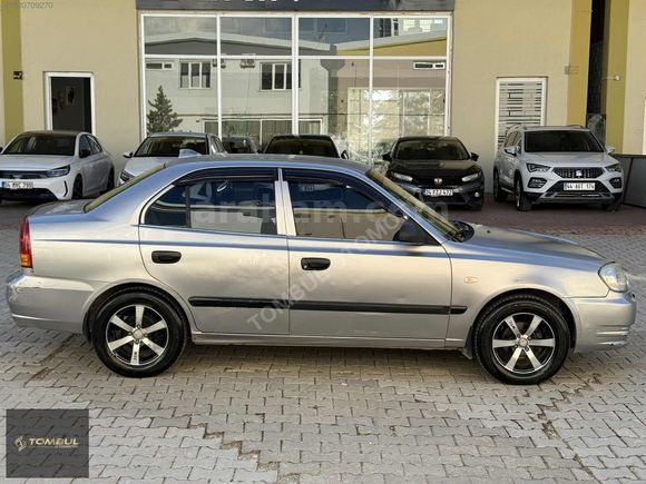 TOMBUL'DAN HYUNDAİ ACCENT 1.5 CRDİ ADMİRE