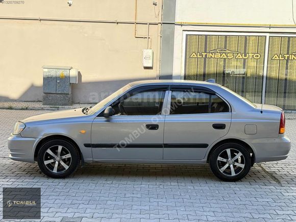 TOMBUL'DAN HYUNDAİ ACCENT 1.5 CRDİ ADMİRE