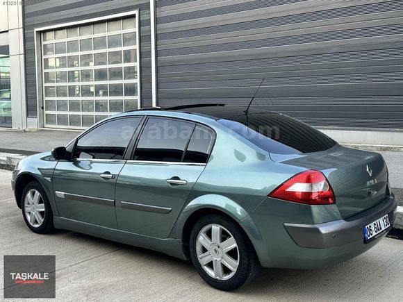 2004 1.6 DYNAMIC DEĞİŞENSİZ 5 BOYA CAM TAVAN MAKAM 150.000 KM
