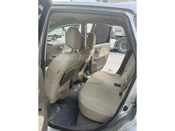Sahibinden Nissan Note 1.6 Tekna 2006 Model 