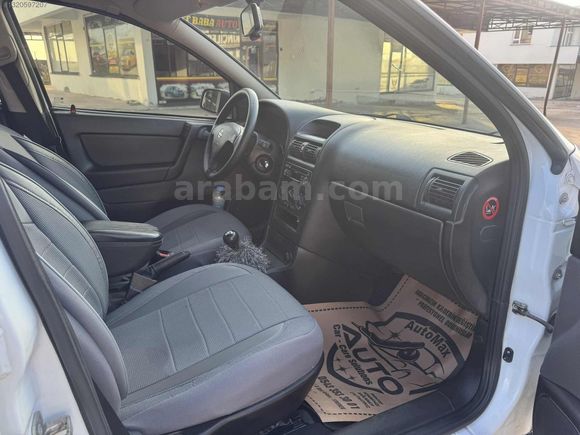 2008 Model 1.6 Hatasız Boyasız Km 185 Bin