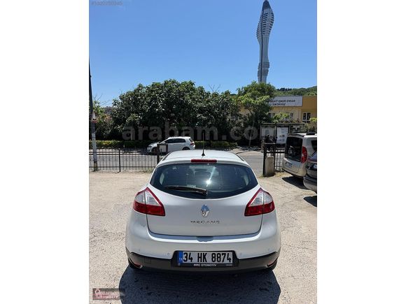 2013 MODEL RENAULT MEGANE 1.6 ICON OTOMATİK 160.000 KM