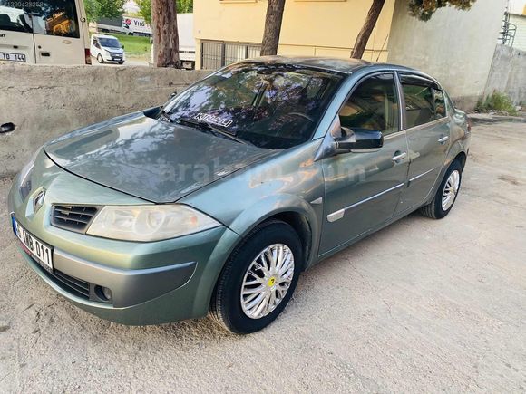 2004 MEGANE 2.LPG BENZİN 1.6.16VAYF CAM GİBİ