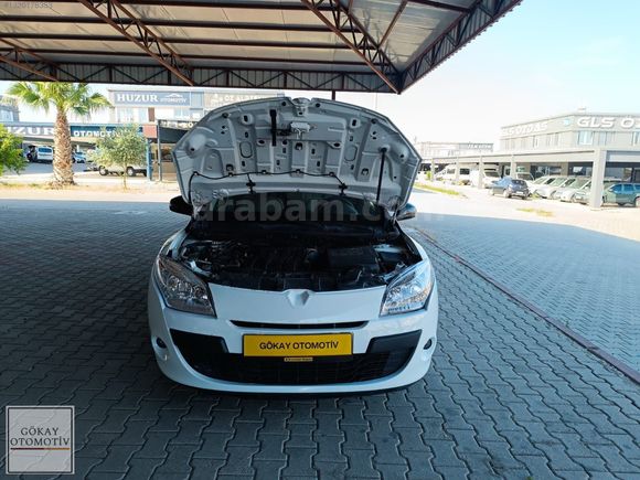 EKONOMİK ARAÇ ARAYANLARA 2011 MODEL MEGANE 3