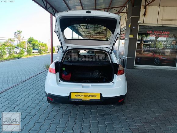 EKONOMİK ARAÇ ARAYANLARA 2011 MODEL MEGANE 3