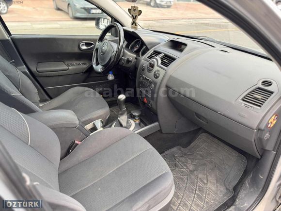 2004 MEGANE 295.000KM BAKIMLI 1.6 LPG'Lİ DEĞİŞENSİZ-CAM TAVAN