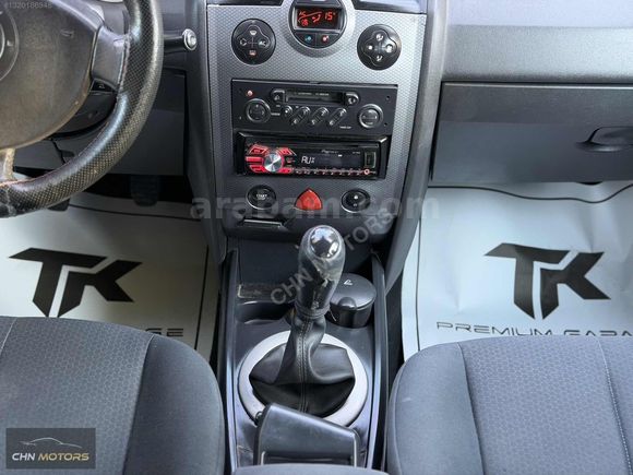 2004/RENAULT MEGANE/1.6_16WALF/DYNAMİQUE BENZİN LPG MAKAM PERDE