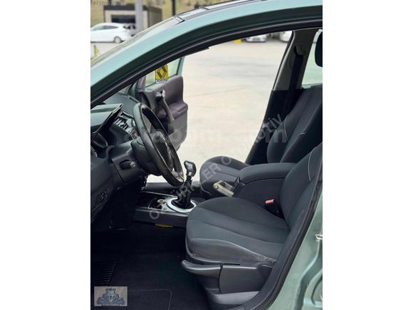CAM TAVAN 2004 MEGANE DİNAMİK TEKNO PLUS 1.6 BENZİN LPG