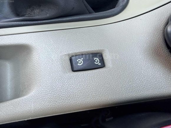 2011 RENAULT MEGANE EXPRESSION OTOMATİK 60.000KM!