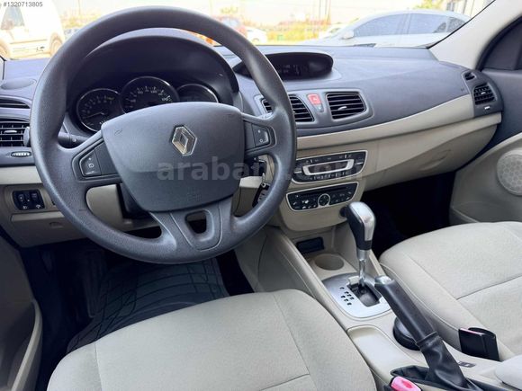 2011 RENAULT MEGANE EXPRESSION OTOMATİK 60.000KM!