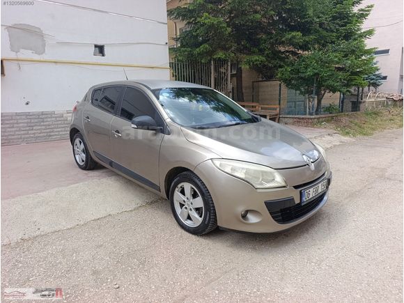 UYGUN FİYATLI TEMİZ MEGANE 3 OTOMATİK