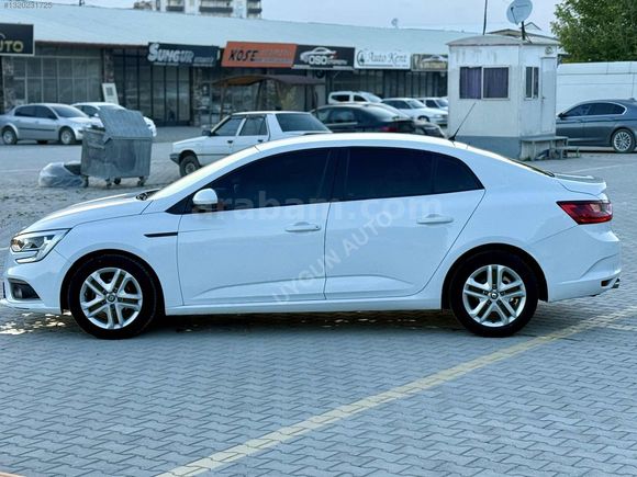 2017 ÇIKIŞLI 130 BİN KM BOYA DEĞİŞEN YOK HASAR KAYIT YOK LPG Lİ