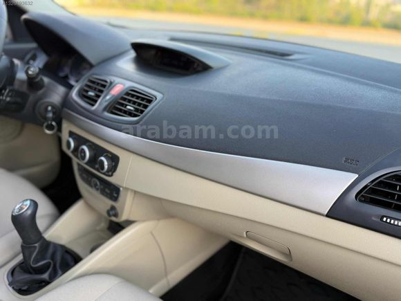 2010 MEGANE 94.000KM 1.6 EMSALSİZ TEMİZLİKTE İÇİ BEJ