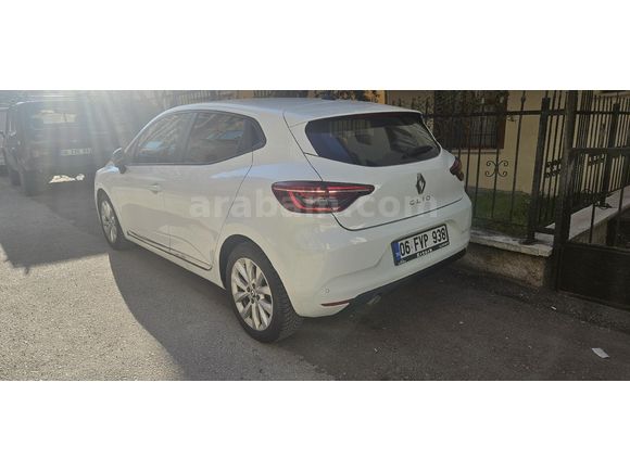 Sahibinden Renault Clio 1.0 TCe Touch 2023 Model Ankara